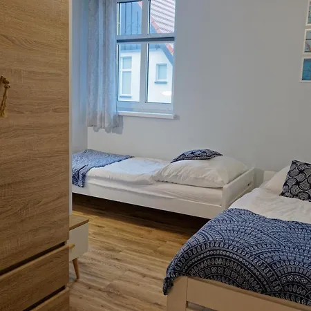 Habitación en casa particular Lazur *