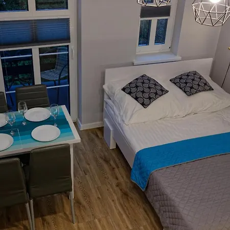 Habitación en casa particular Lazur *