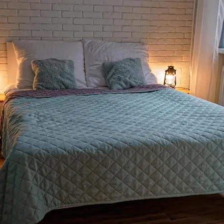 Habitación en casa particular Lazur *