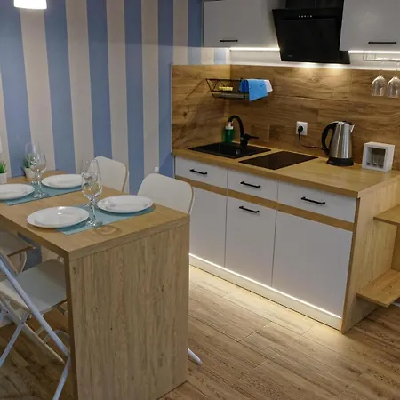 Habitación en casa particular Lazur