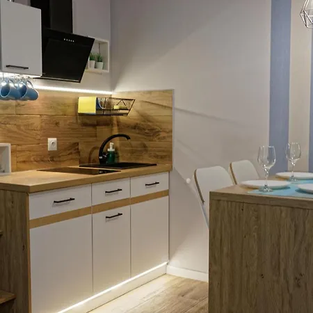 Habitación en casa particular Lazur *