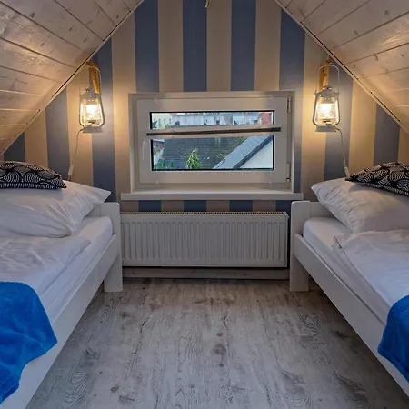 Проживание в семье Lazur Устка