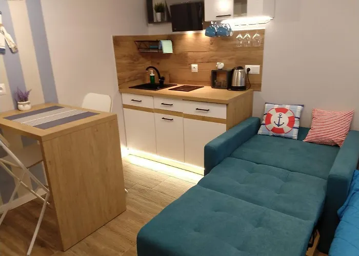 Privatunterkunft Lazur *