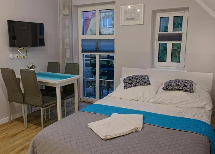 Privatunterkunft Lazur *