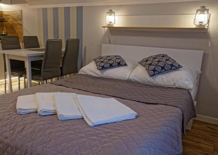 Lazur Privatunterkunft