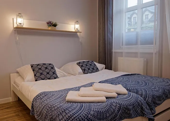 Privatunterkunft Lazur *